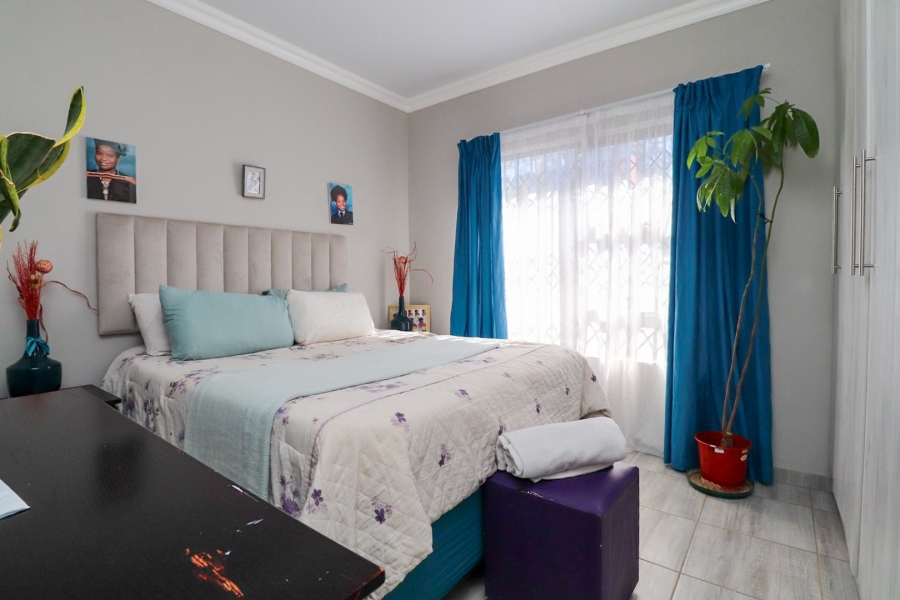 3 Bedroom Property for Sale in Flamwood North West